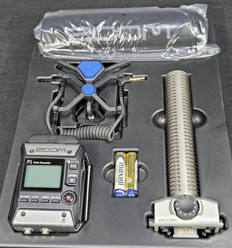 Zoom F1-SP Field Recorder & Shotgun Mic 